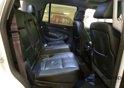 2015 Chevrolet Tahoe K1500 Lt z USA, uszkodzony, nr VIN 1GNSKBKC8FR587923